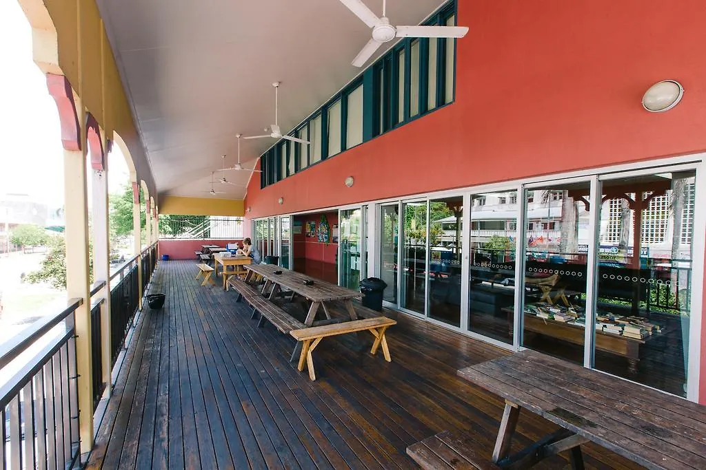 Global Backpackers Cairns Central Hostel